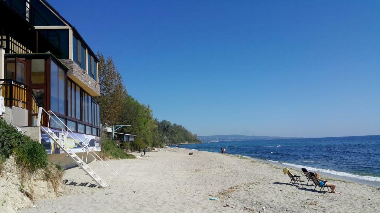 Happy Beach Varna Buitenkant foto